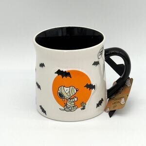 Rae Dunn Happy Halloween Snoopy Woodstock Mummy With Bats Mug NEW